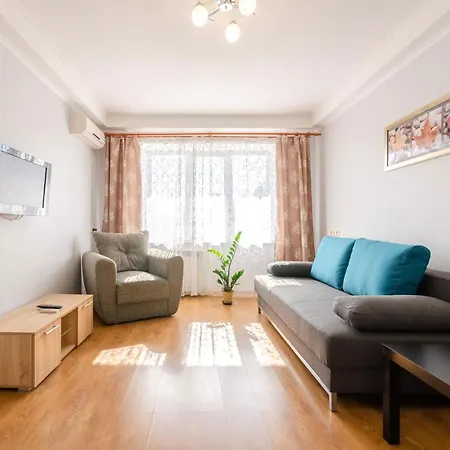 Artal Apartment Yordanska Street 22 Kyiv Exterior photo