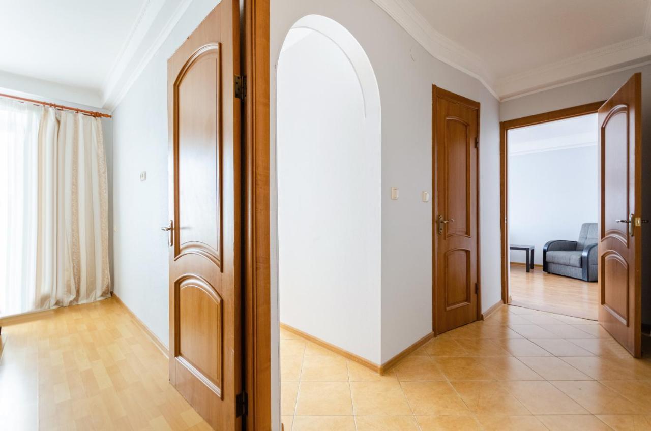 Apartment Artal Yordanska Street 22 *